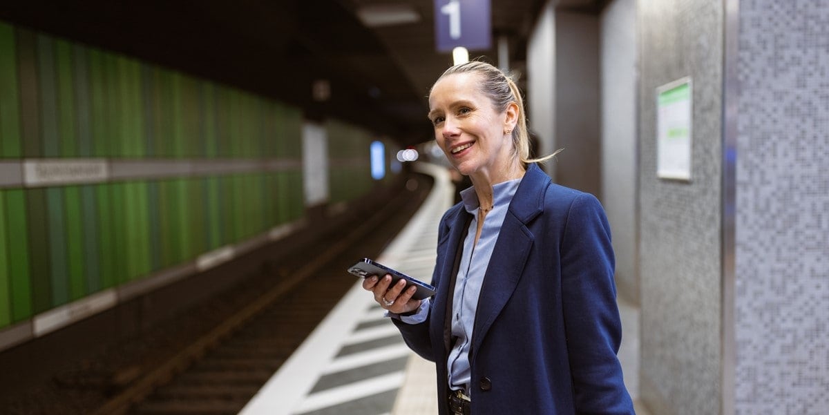 woman waiting for train